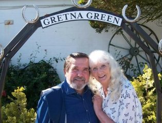 rick-maureen-gretna-green-1-477x318