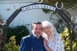 rick-maureen-gretna-green-1-477x318